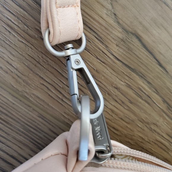 Pixie ☆ Mood Crossbody - Picture 4 of 5